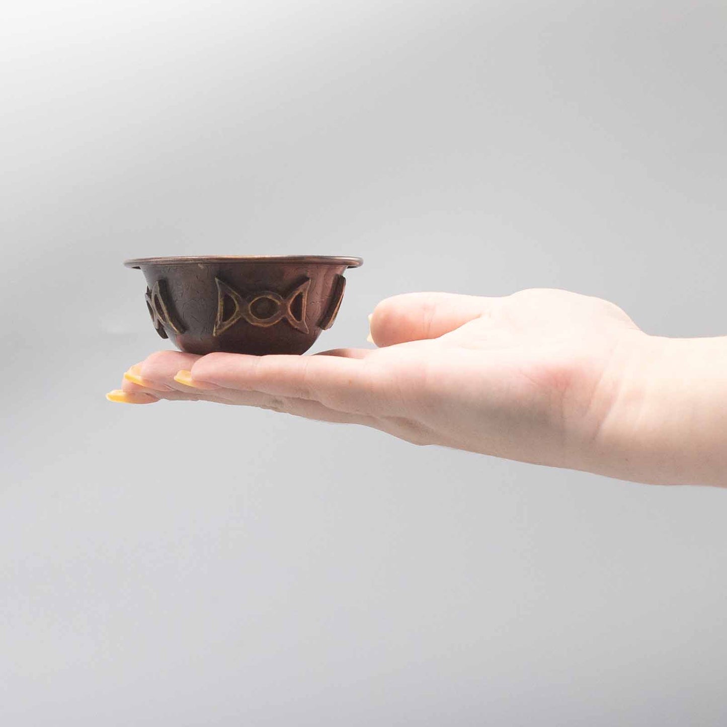 Antique Copper Ritual Bowl with Triple Moon | 8x4cm ritual artefact magical authentic